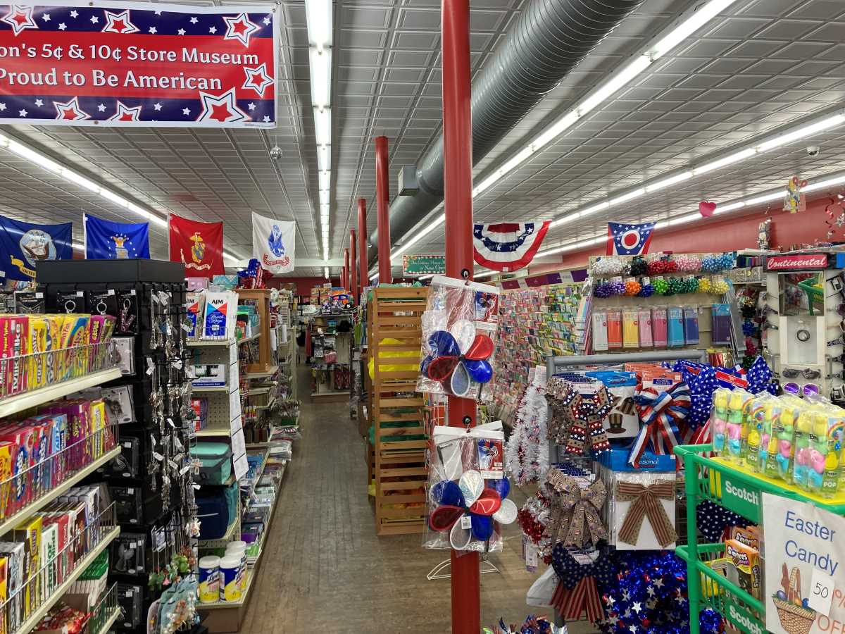 General Stores – Dusty Tires